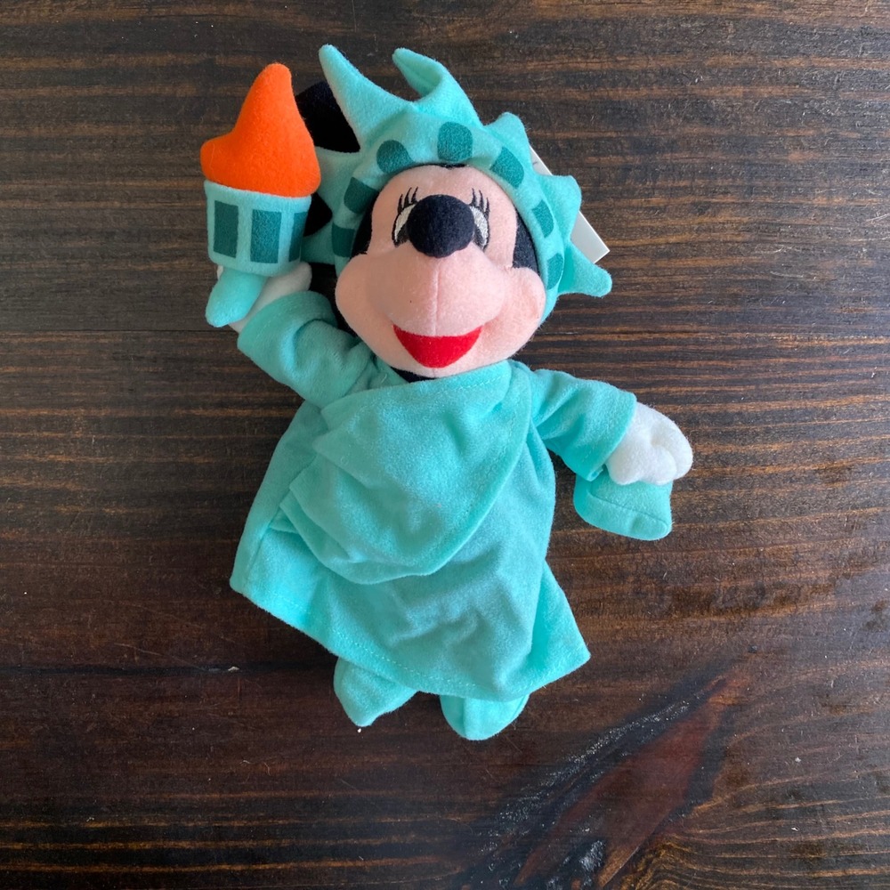 Disney Store Liberty Minnie Mouse Statue of Liberty Plush Bean Bag Teal 9 Inch